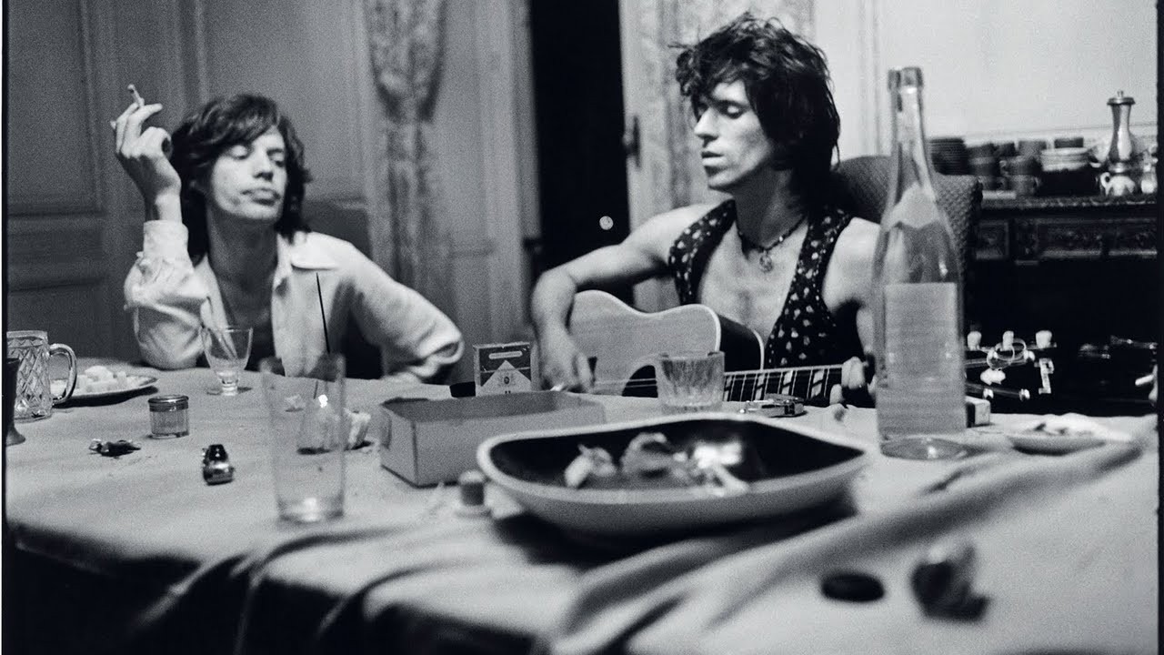L-R Mick Jagger, Keith  Richards end Gram Parsons, Nellcote, France, 1972.Photo Dominique Tarle.jpg