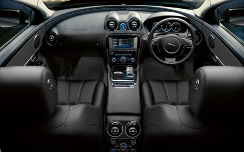new-jaguar-xj-black-interior-series.jpg