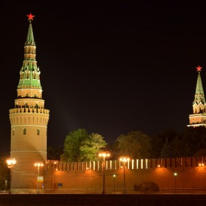 Водовзводная (Свиблова) и Боровицкая башни.