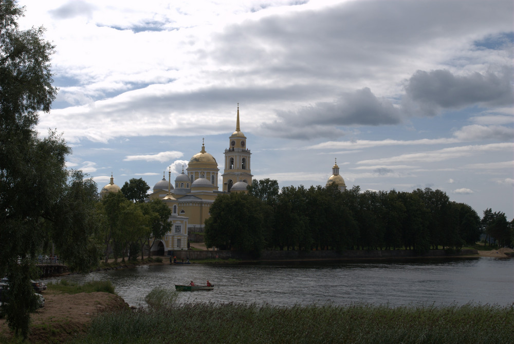 Монастырь Нилова Пустынь