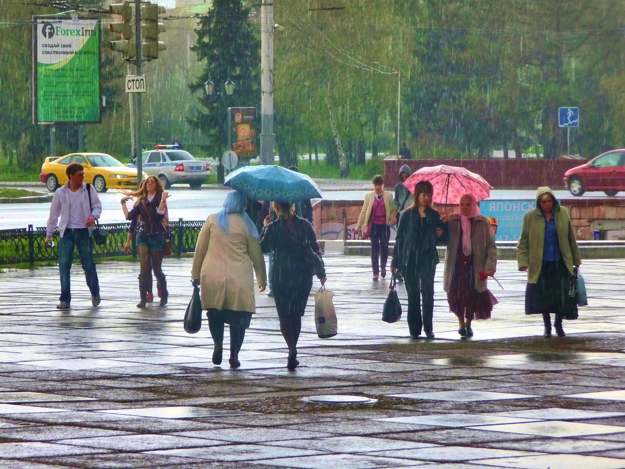 Омск. Лето. Дождь.