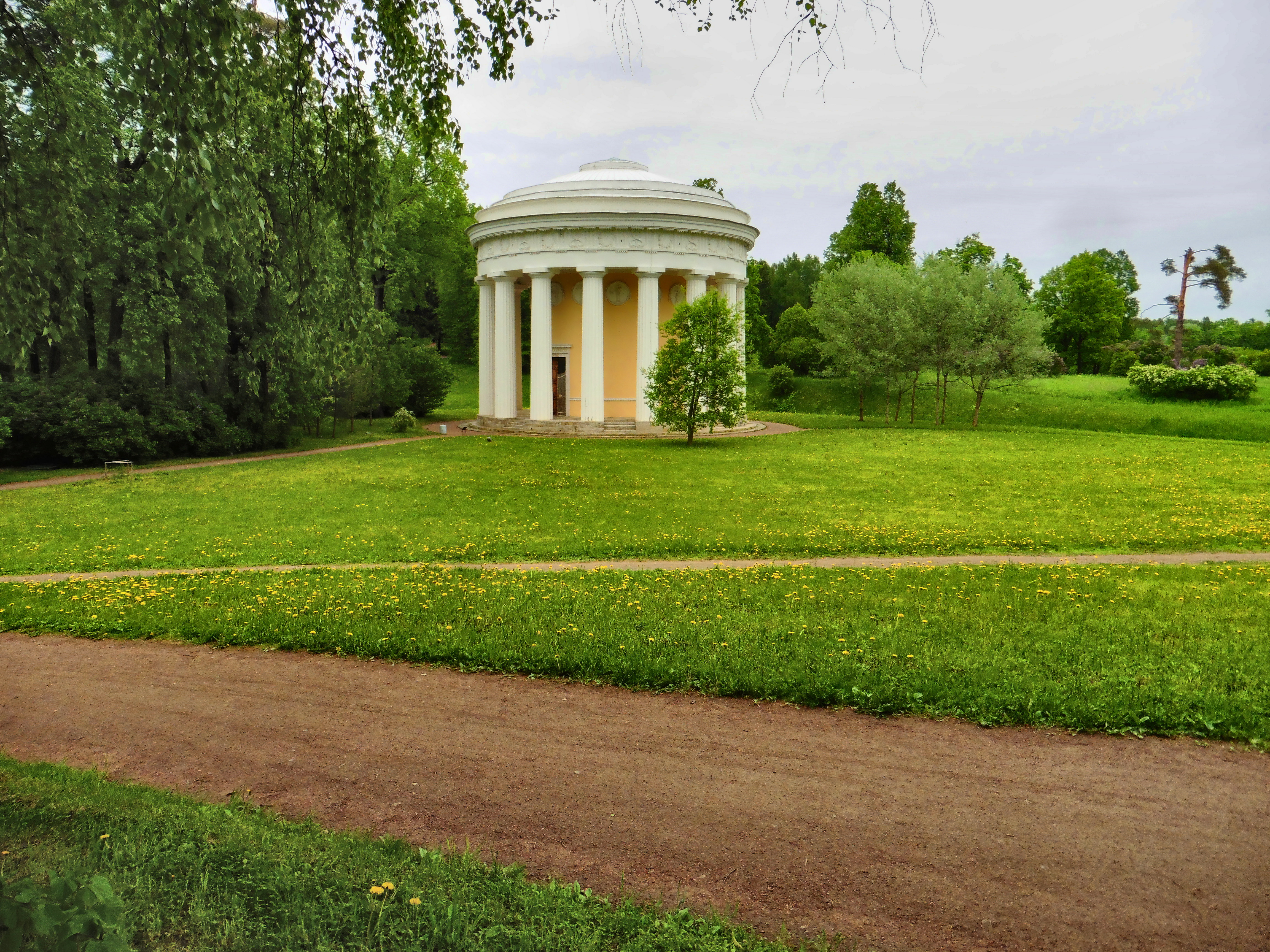 Павловск. Павловский парк