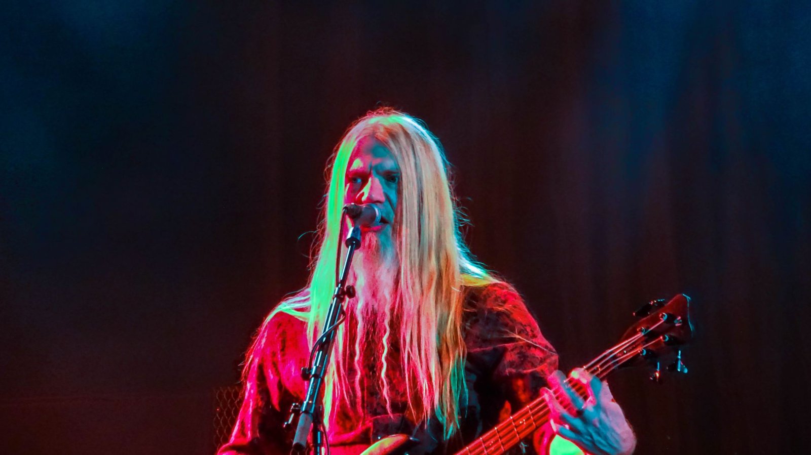 Marco Hietala bass & vokals