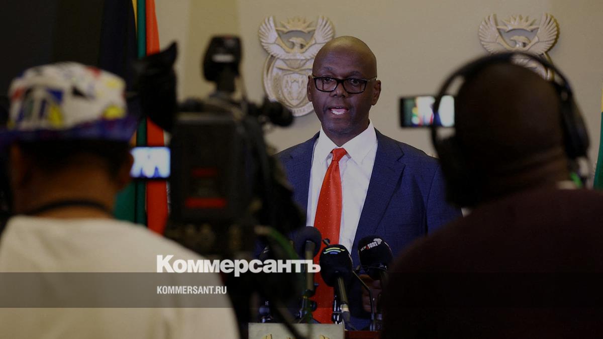 www.kommersant.ru