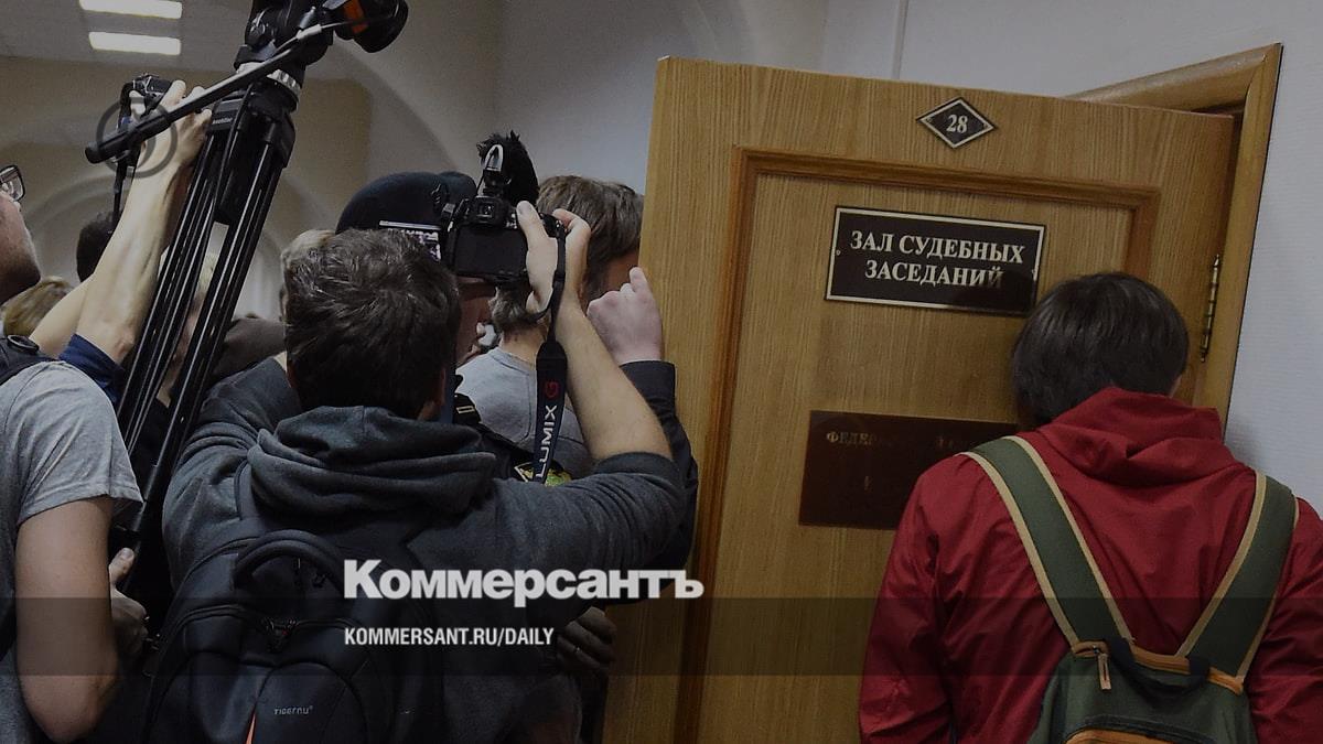 www.kommersant.ru