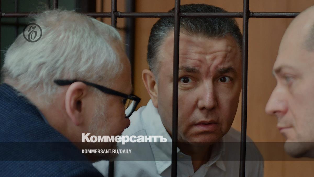 www.kommersant.ru