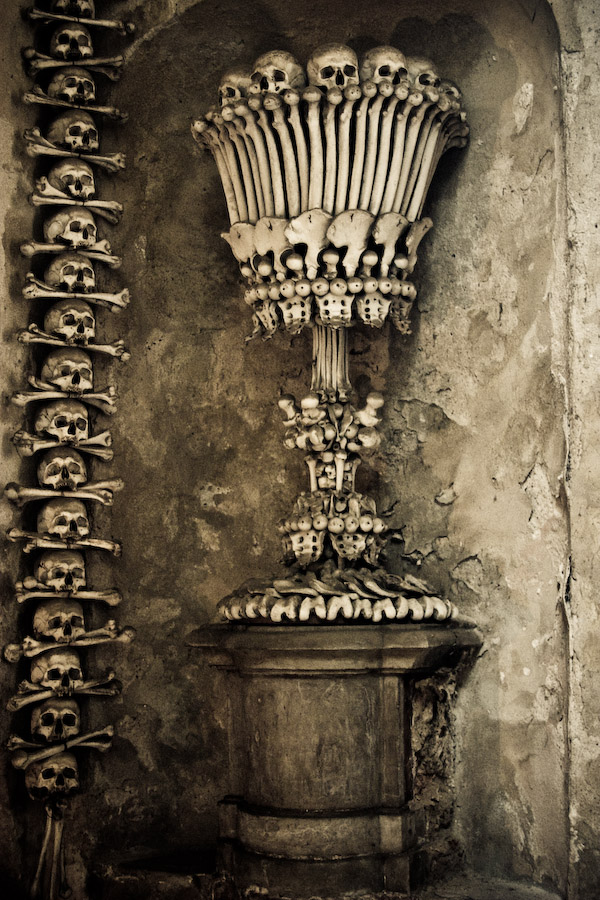 sedlec_bone_chalice.jpg